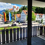 Traumwohnung 17 アパート *